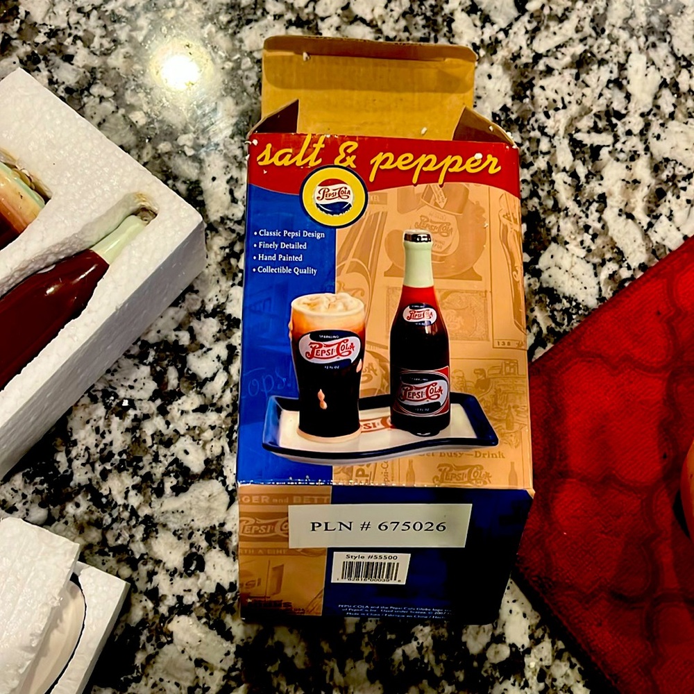 Vintage Pepsi salt/ pepper shaker